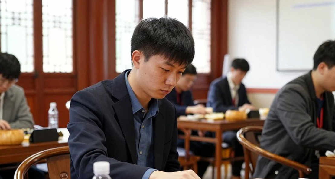 प्राग की सत्ताईस मिनिएचर और ChessBase Magazine #225: तैयारी अब चाल नहीं, समझ बेचती है